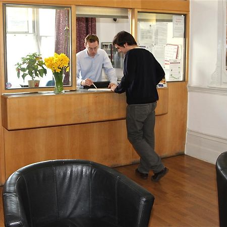 Leinster House Hostel London Bagian luar foto