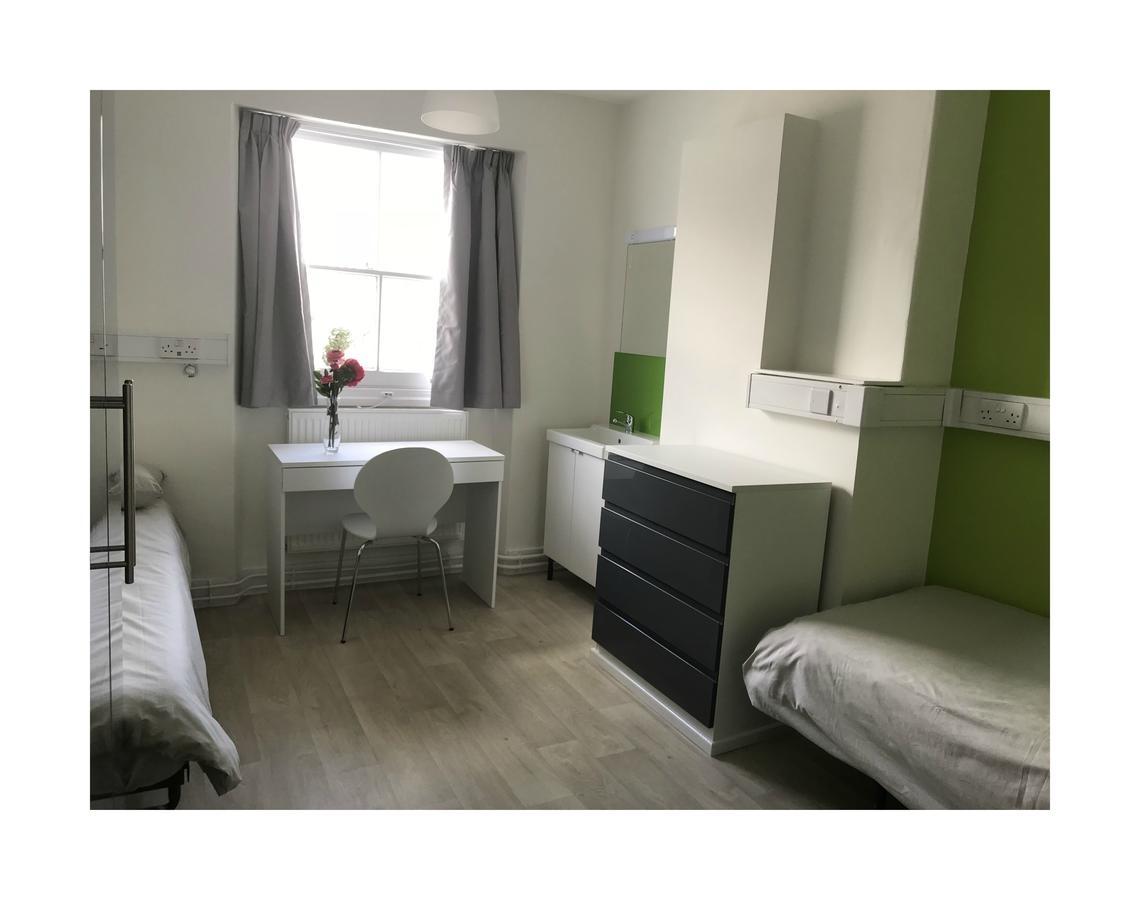 Leinster House Hostel London Bagian luar foto