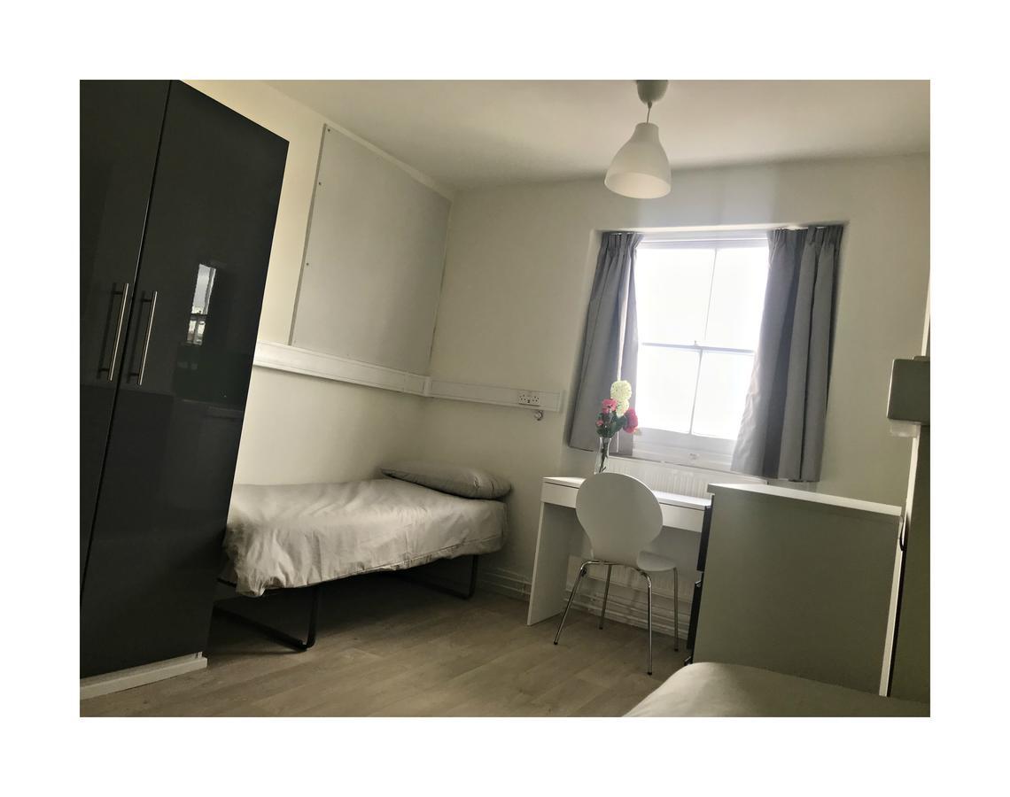 Leinster House Hostel London Bagian luar foto